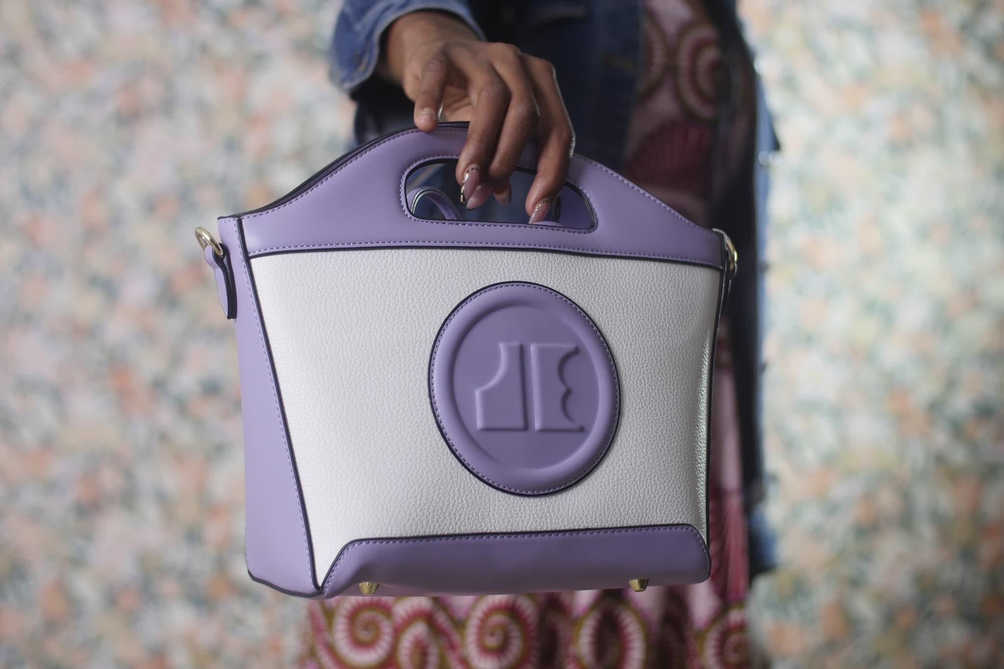 JE EB8465 LILAS