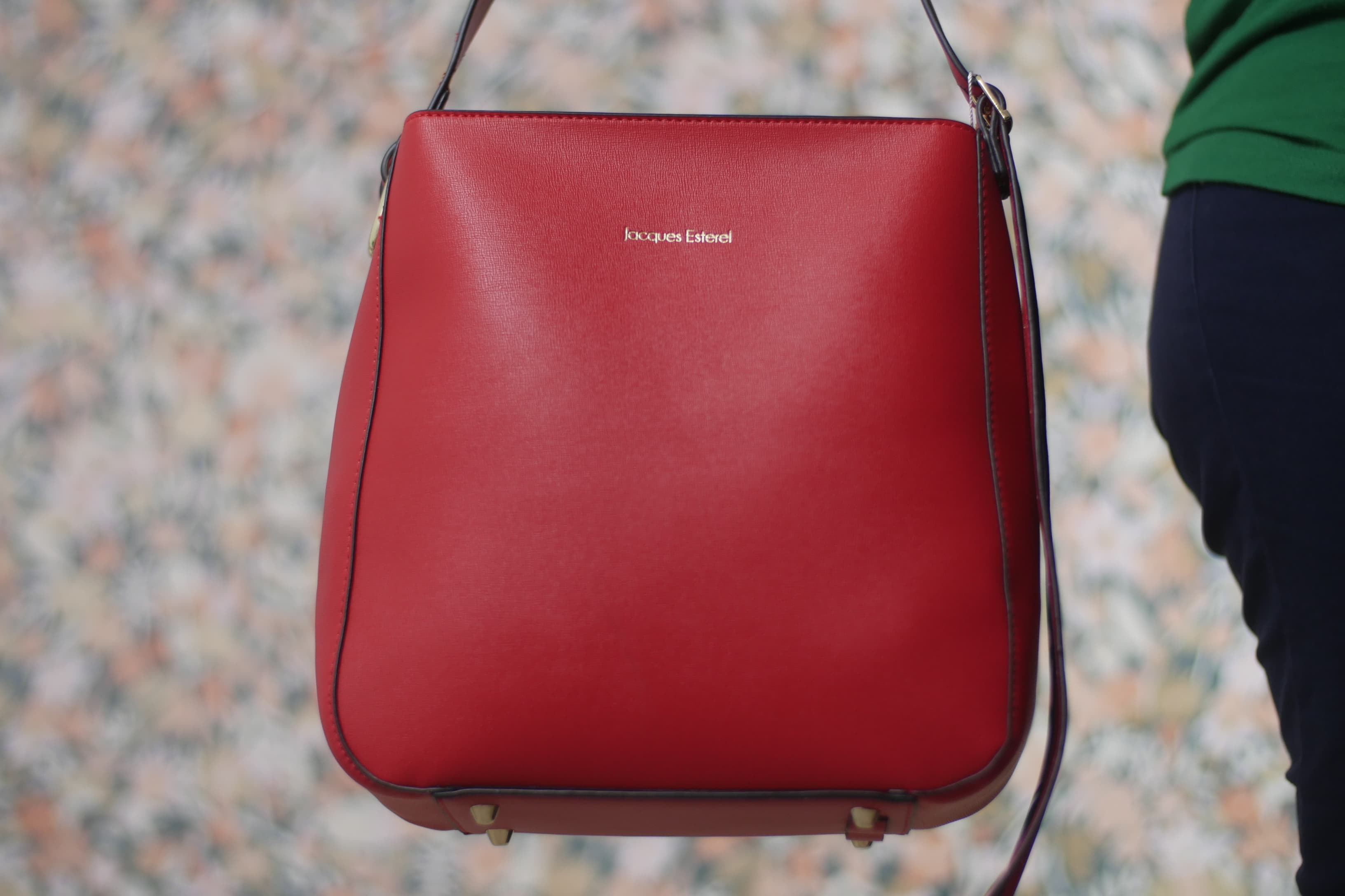JE HQ6591 ROUGE