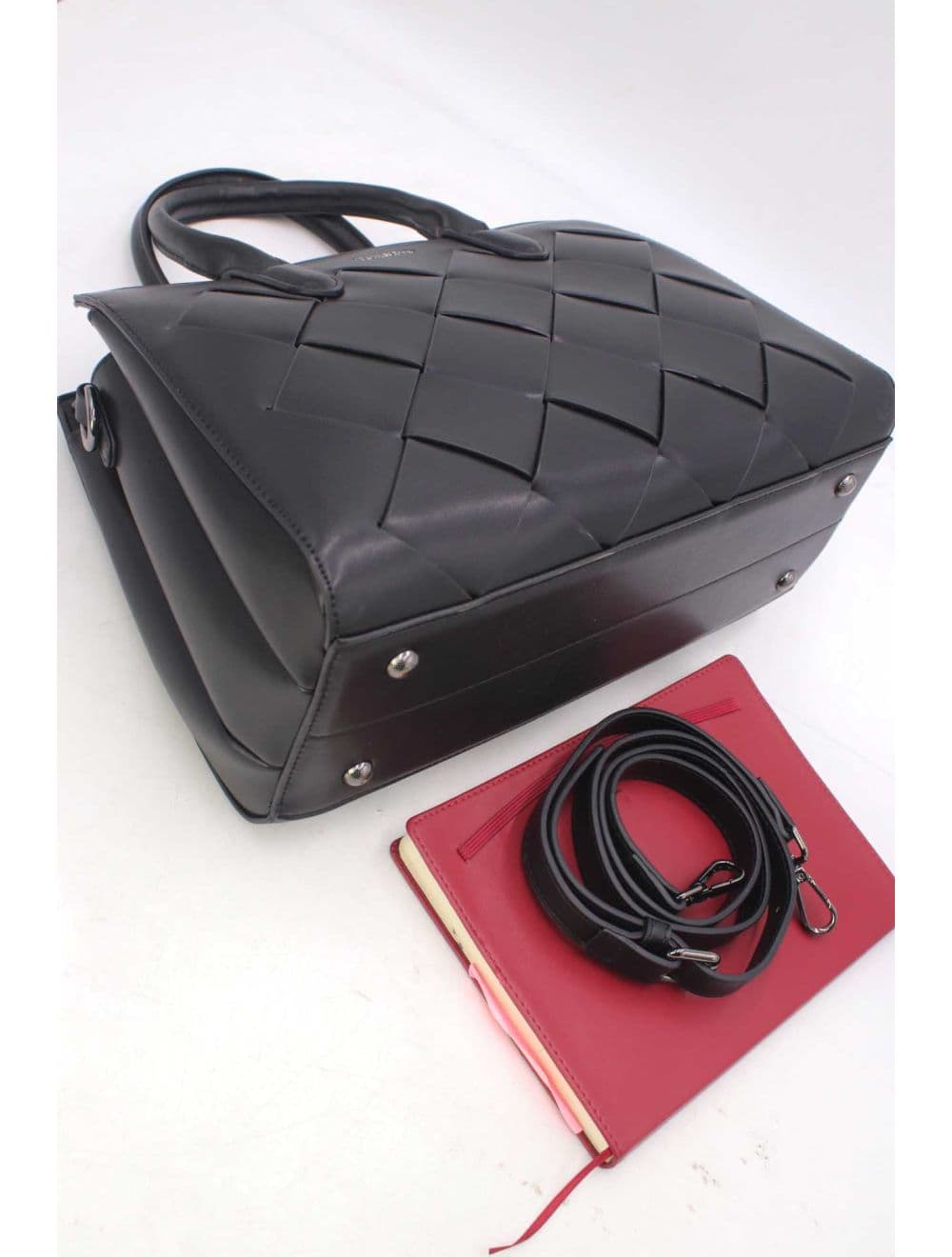 Sac à Main Tressé Avec Pendentif 25B-6398-Noir — vue 4