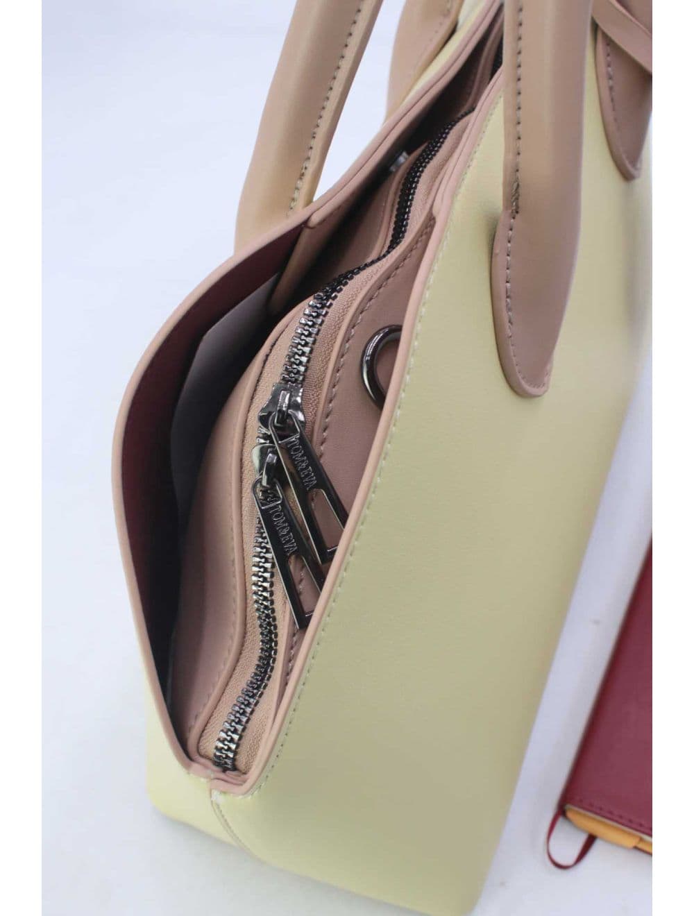 Sac à Main Effet Cuir Avec Pendentif 25B-6368-Jaune — vue 4