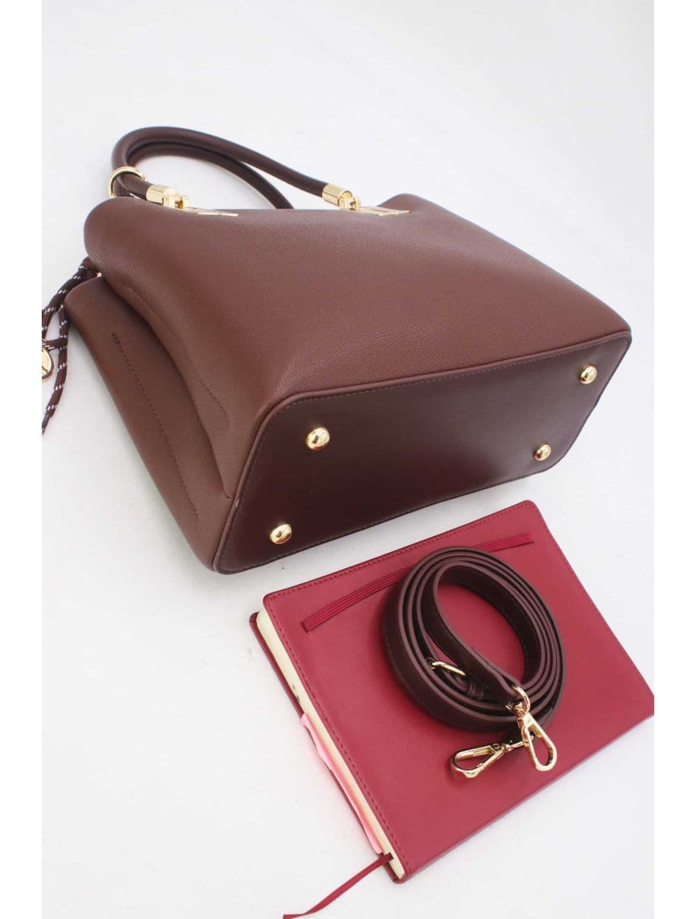 Medium Sac à Main Chic Avec Pendentifs 25B-6306-Café — vue 4