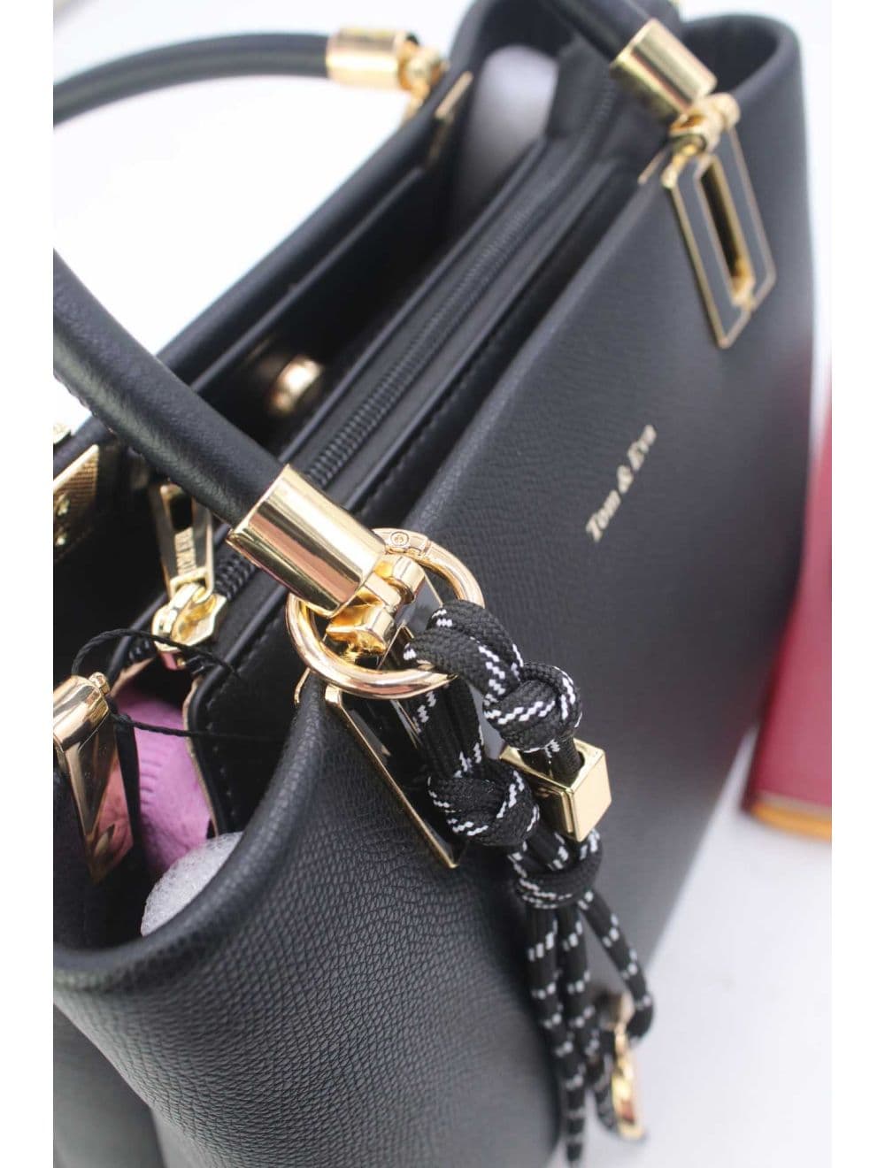 Medium Sac à Main Chic Avec Pendentifs 25B-6306-Noir — vue 5