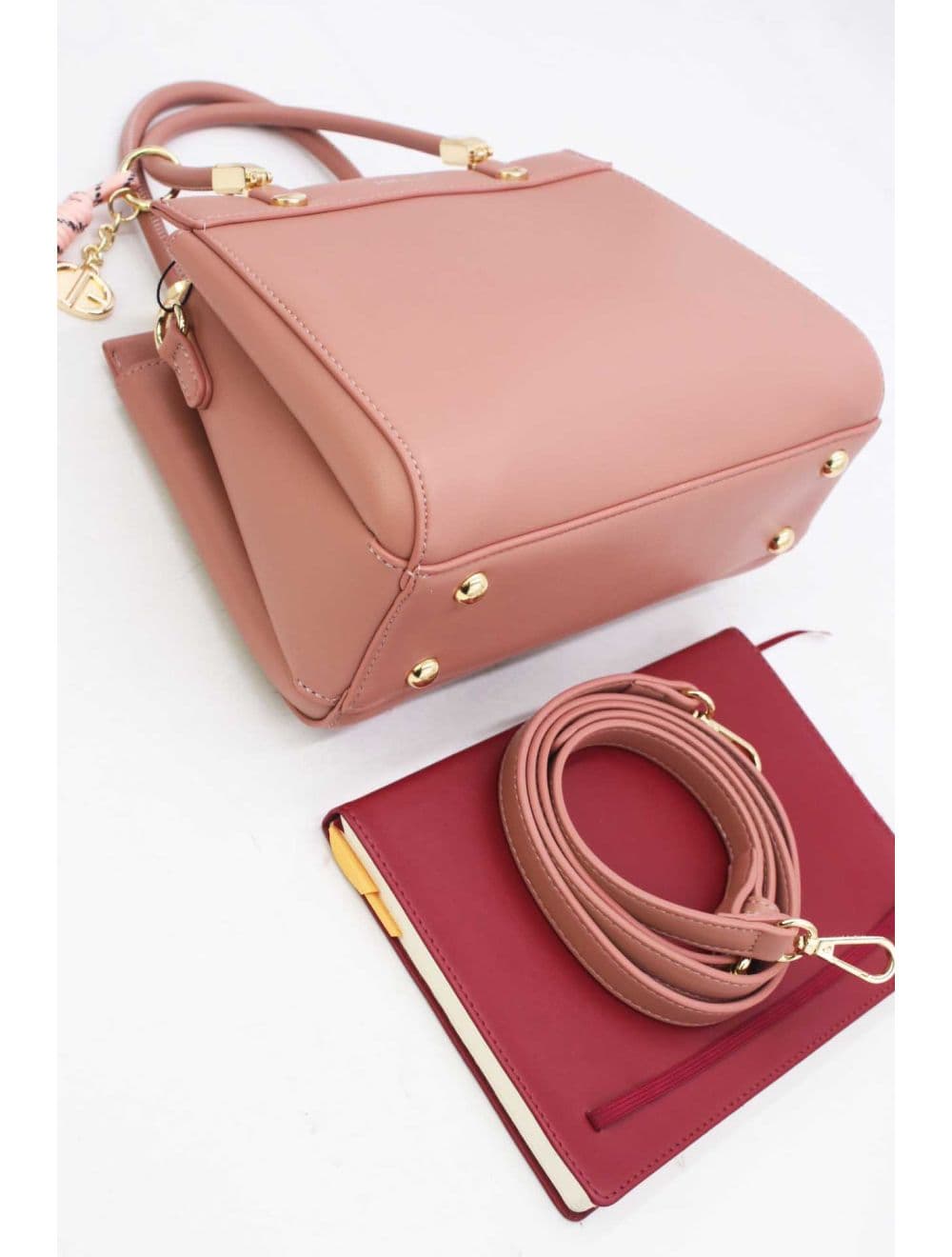 Medium Sac à Main Chic Avec Pendentifs 25B-6277-Pink — vue 4
