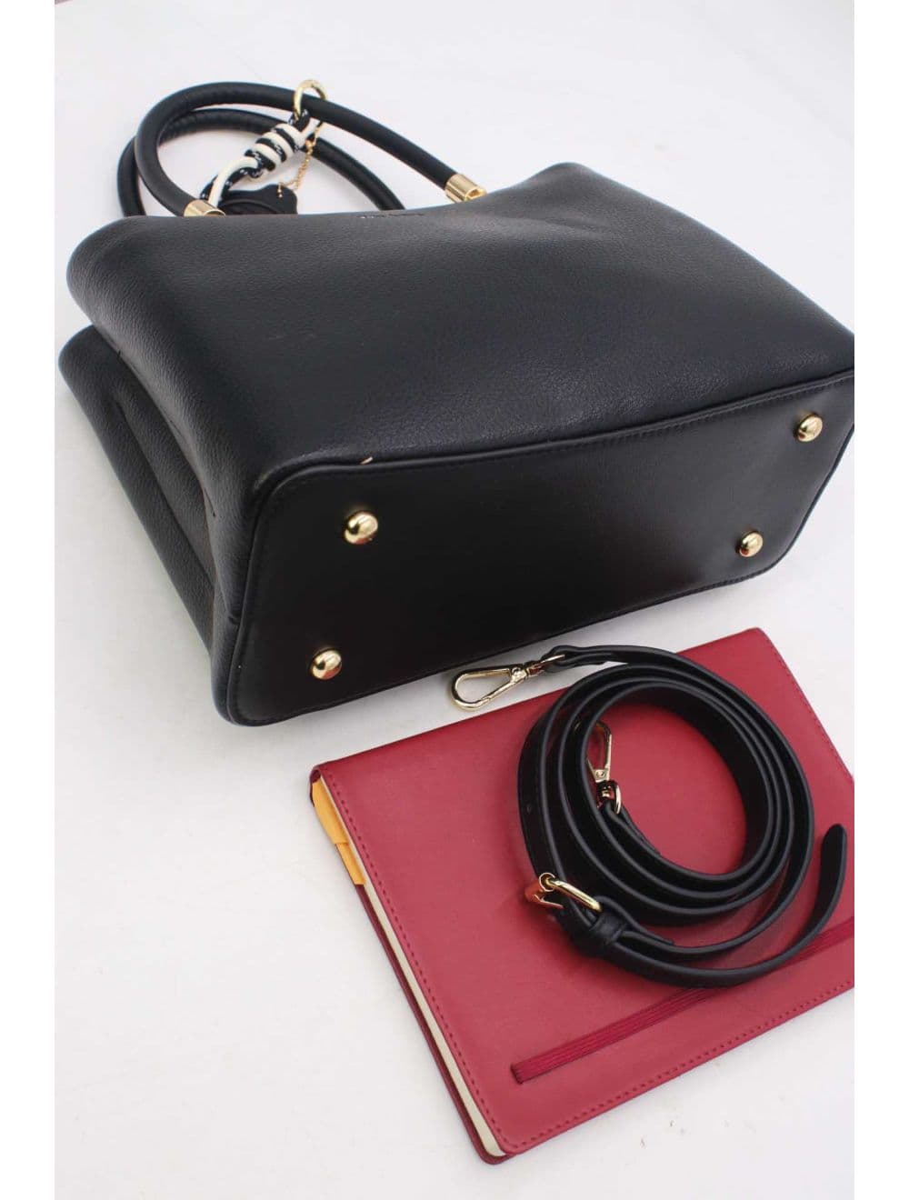 Medium Sac à Main Effet Cuir Avect Pendentifs 25B-6271-Noir — vue 4