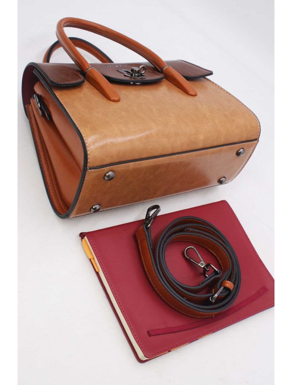 Medium Sac à Main Effet Cuir Vernis 25B-6294-Apricot/Coffee — vue 4