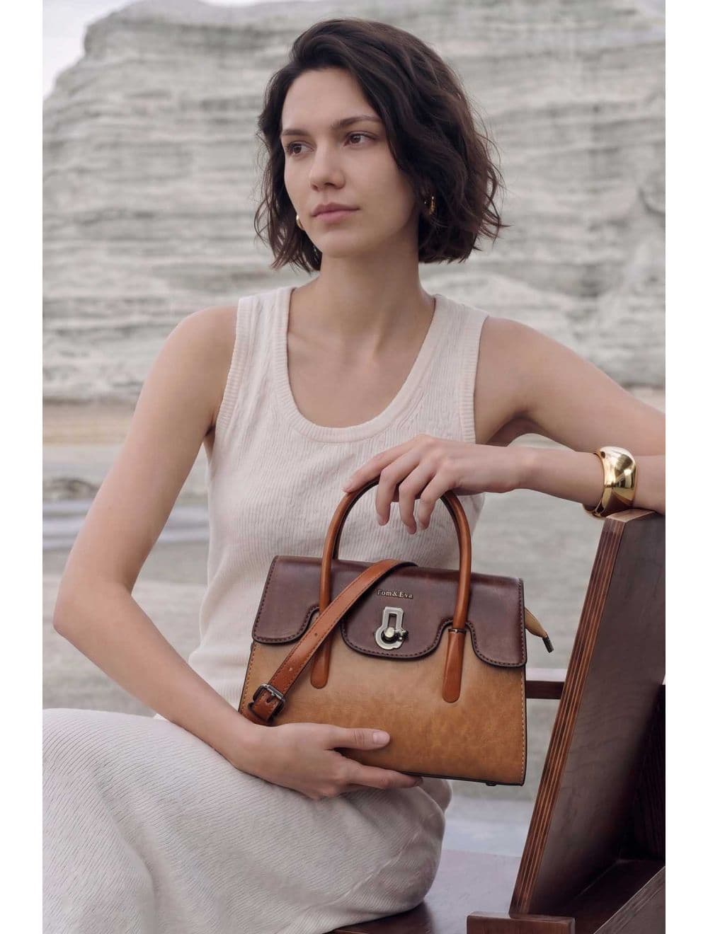 Medium Sac à Main Effet Cuir Vernis 25B-6294-Apricot/Coffee — vue 6