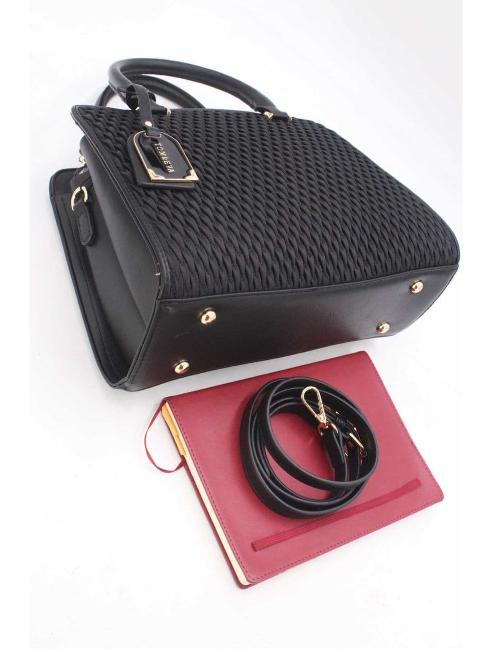 Sac à Main Tissu Avec Pendentif 25B-6192-Noir