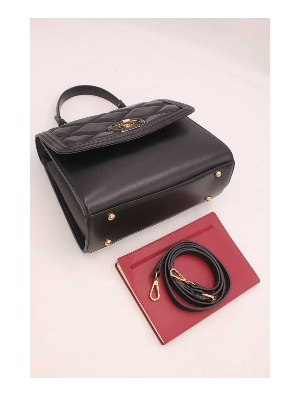 Sac à Rabat Matelassé Chic Femme 22B-5731-Black
