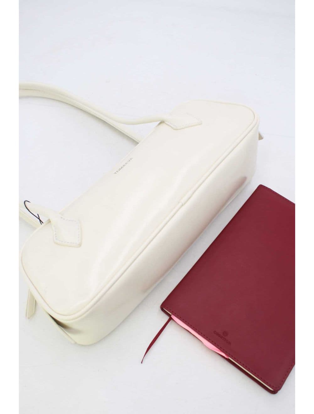 Sac Baguette Porté Épaule Effet Cuir Vernis 25P-6382-Blanc — vue 4