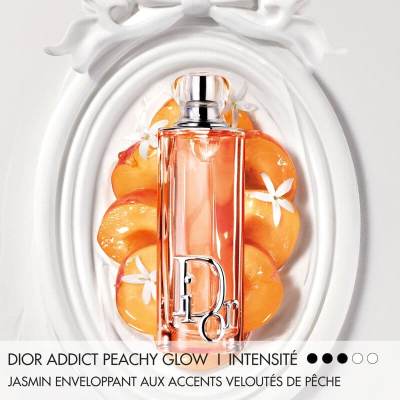Dior Addict Peachy Glow — vue 3