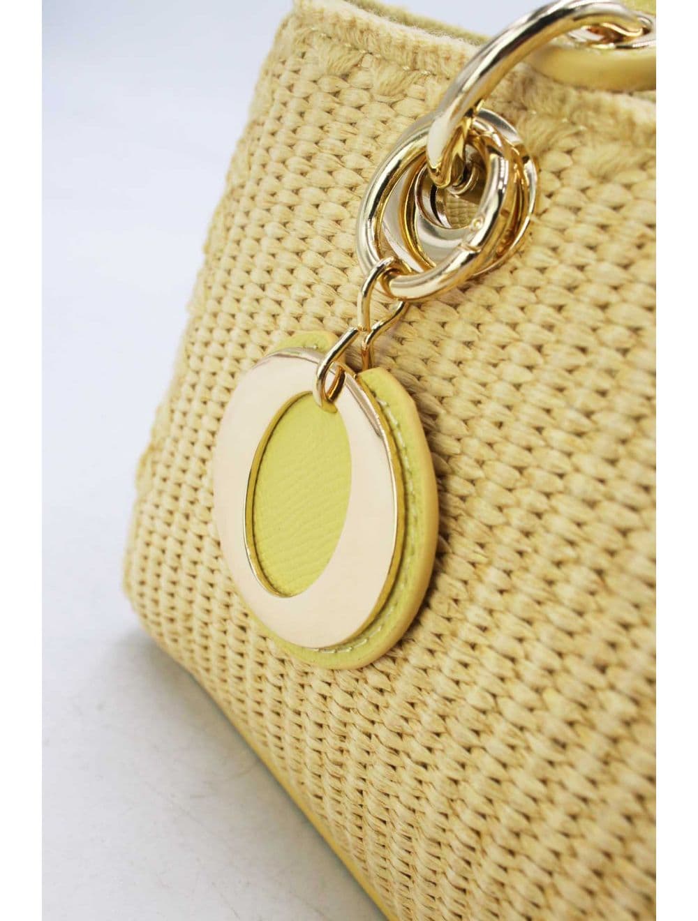 Petit Sac à Main Effet En Paille Avec Pendentif 25P-6280-Jaune — vue 5