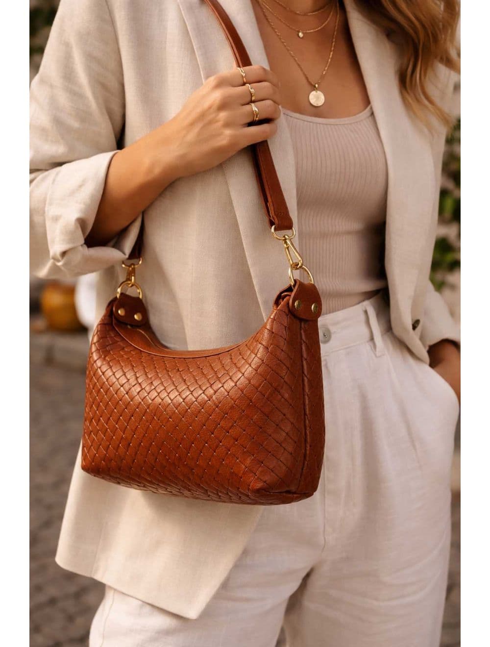 Sac Besace En Cuir Vachette Grainée Effet Tressé 4208 ADJANIE TRESSÉ-Cognac — vue 5
