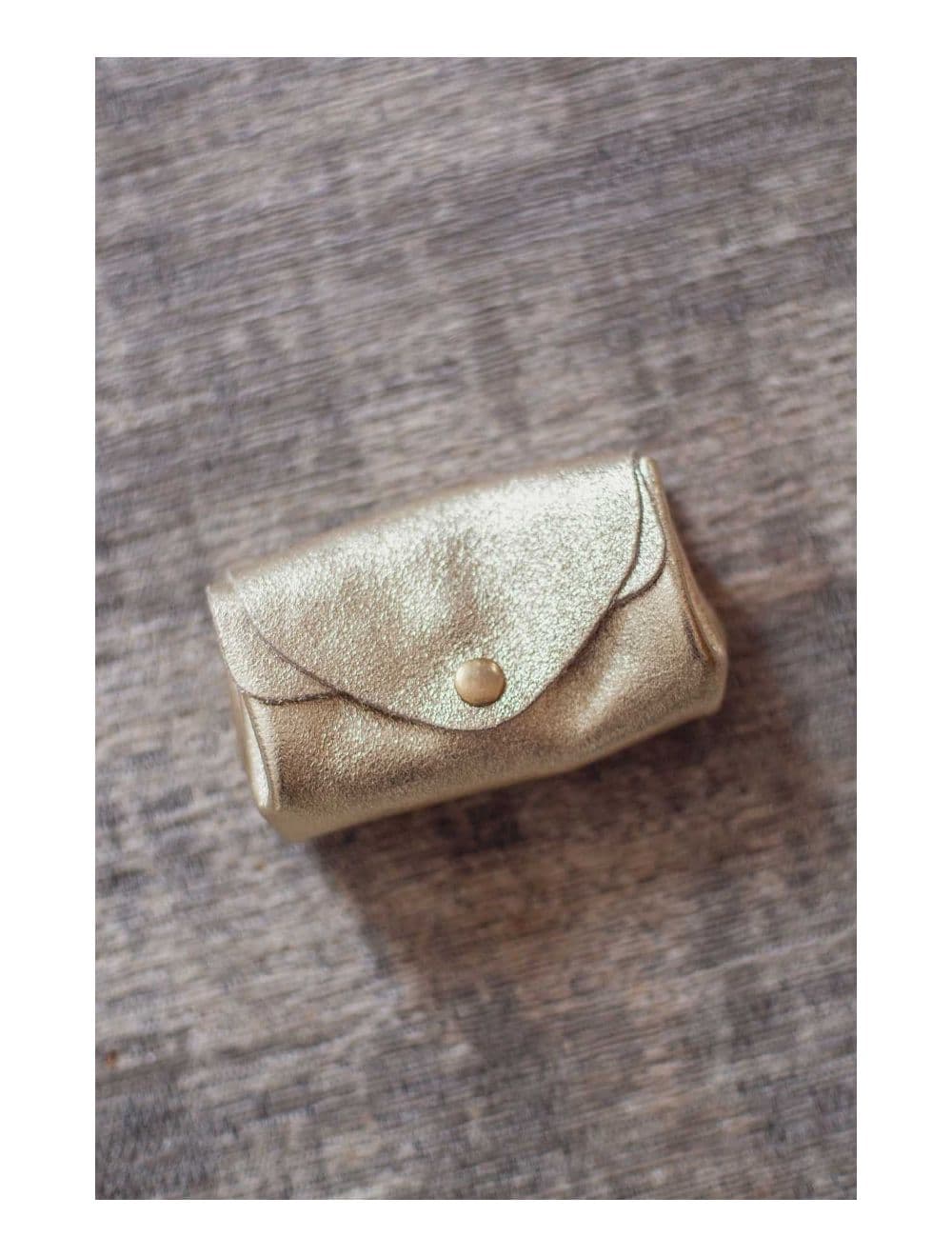 Pochette en Croûte Cuir Vachette Métallisé 4903 SUZIE METAL-Doré