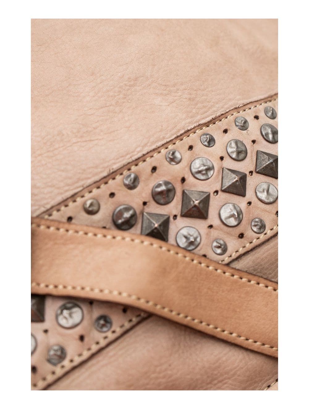 Sac Cabas En Cuir Vachette Style Vintage Clouté PRISCILLE 4119-Taupe — vue 4