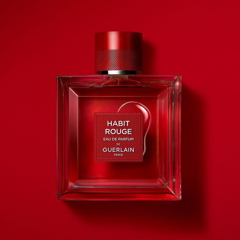 Habit Rouge — vue 3