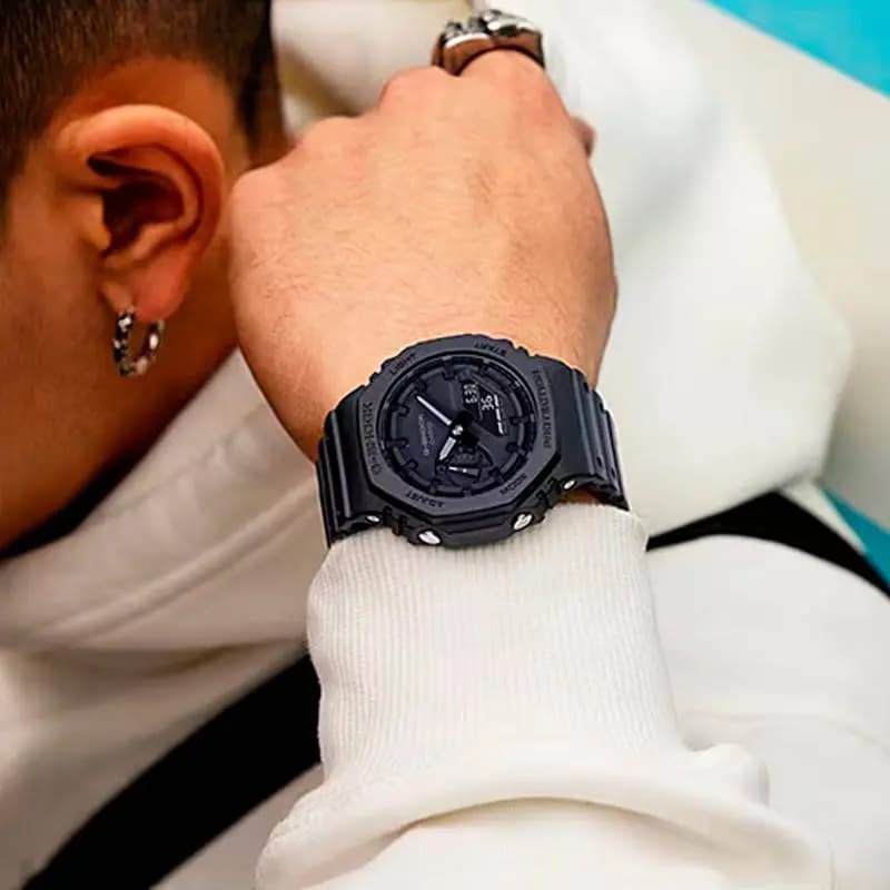 Montre G-Shock GA-2100-1A1ER — vue 3