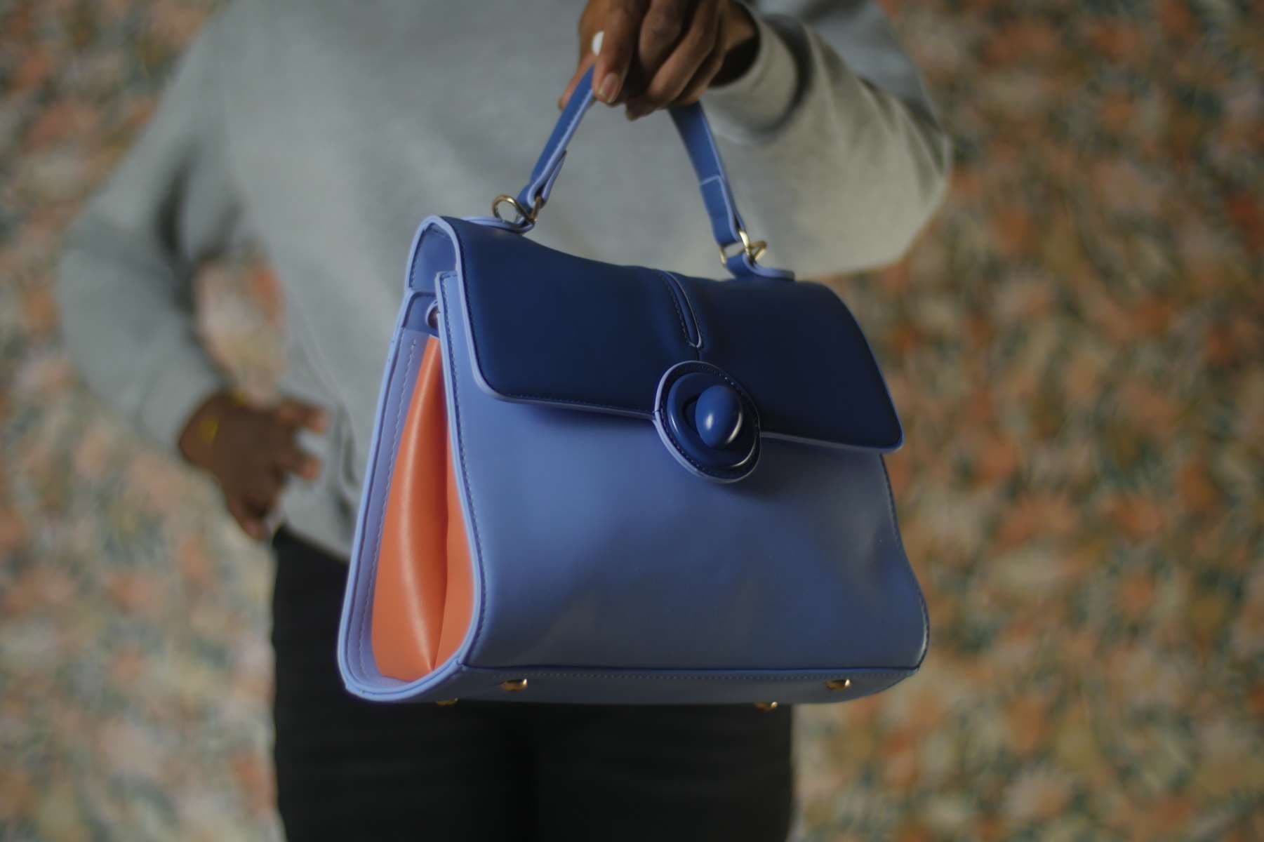 24B-5886 L.BLUE D.BLUE