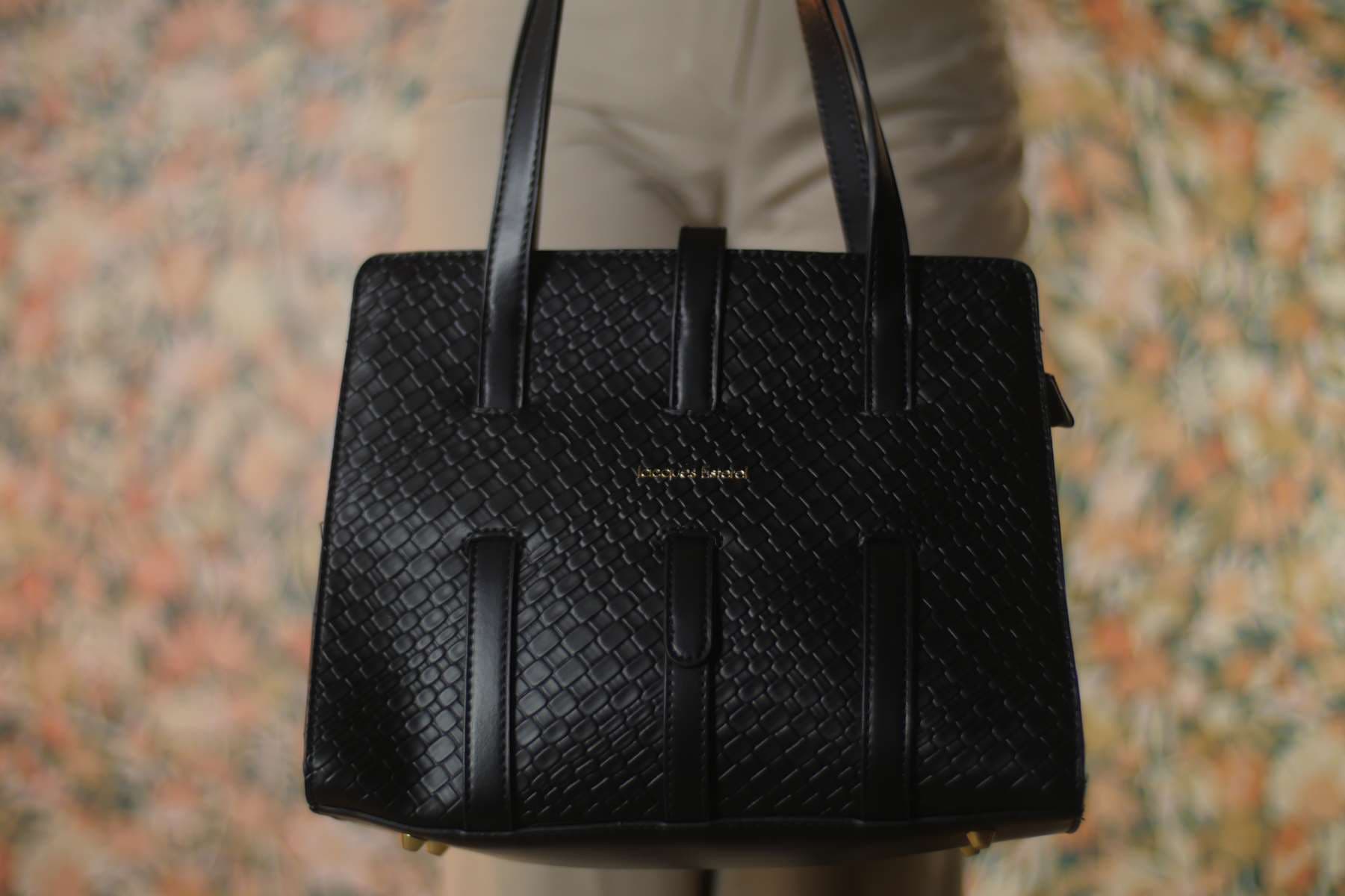 JE OQ43201 NOIR