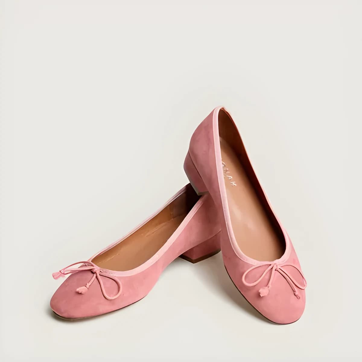 Ballerines à talons en velours vieux rose