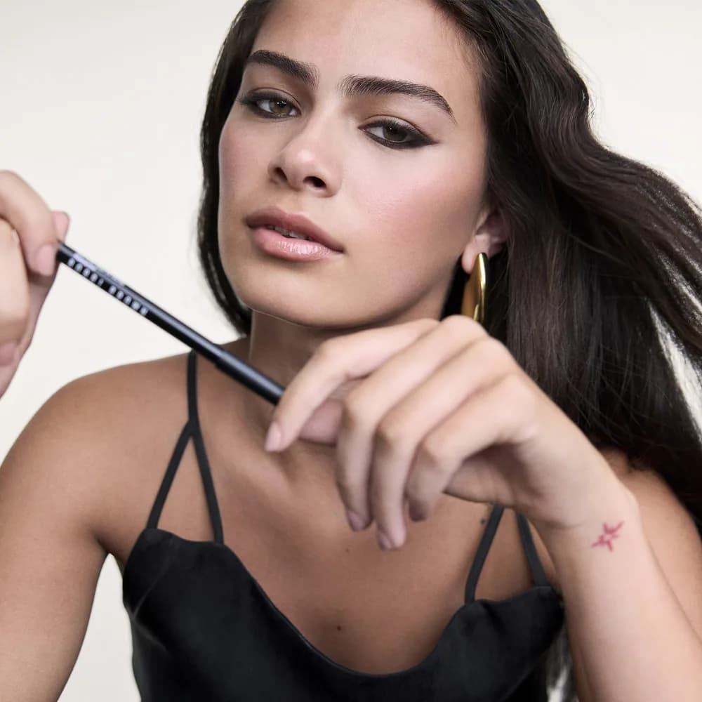 24 Hour Kajal Eyeliner – Crayon khôl