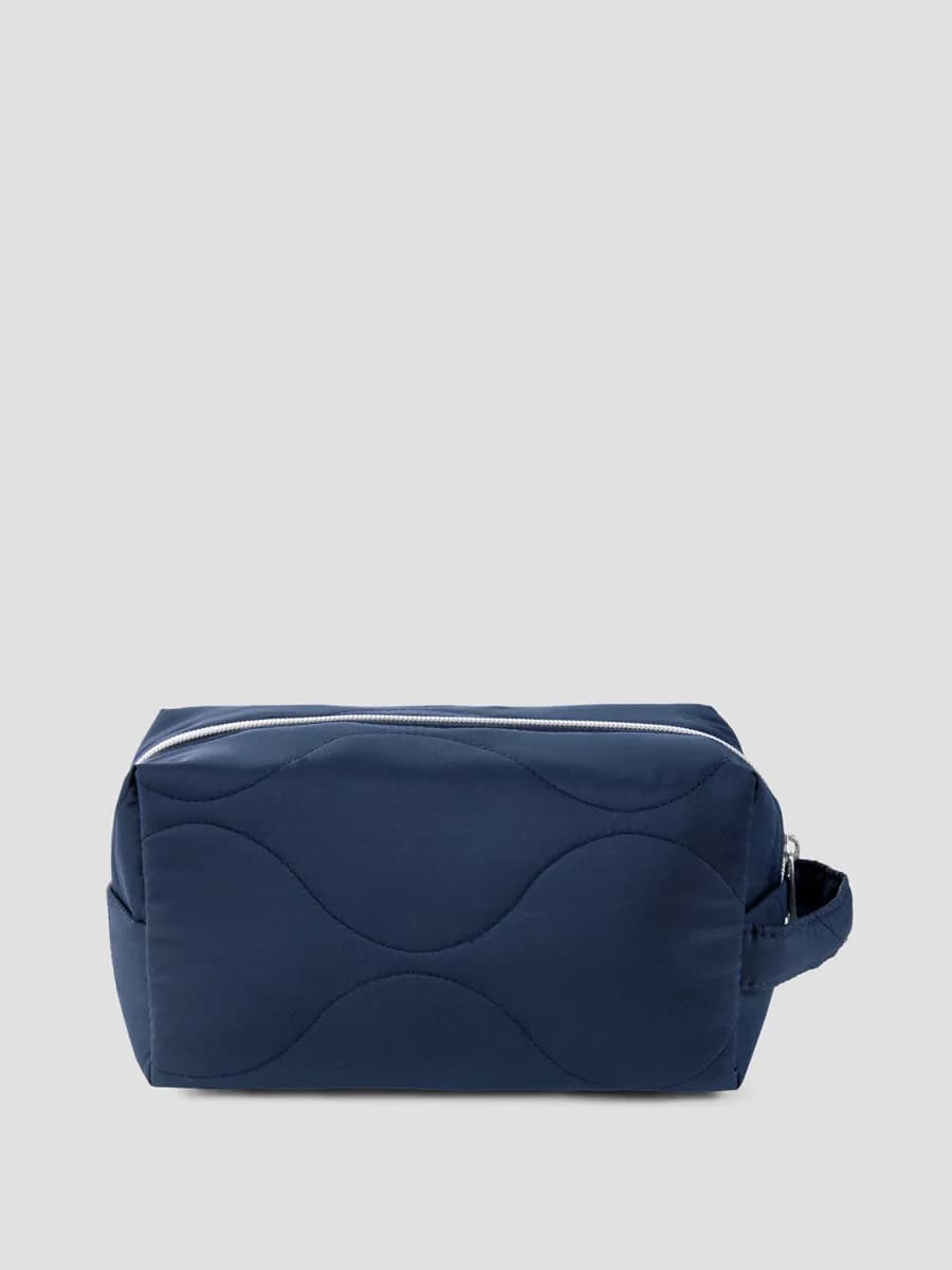 Trousse de toilette matelassée