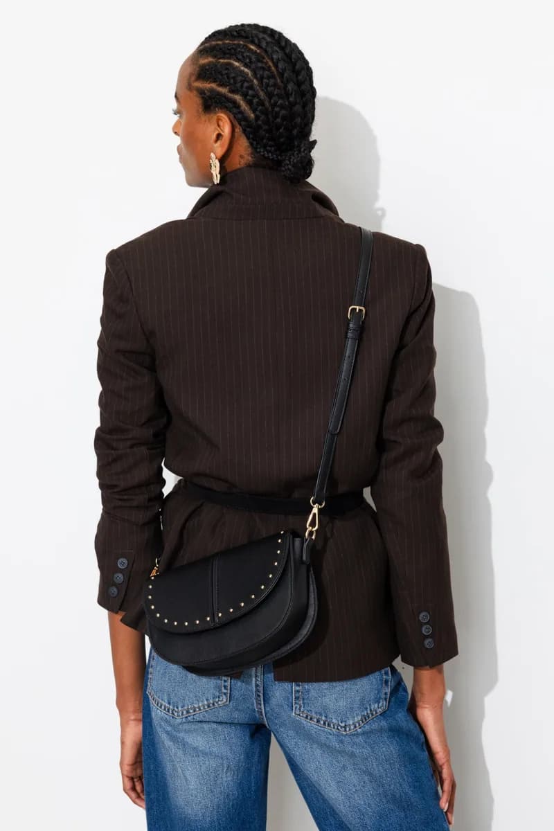 Besace cloutée en simili Femme