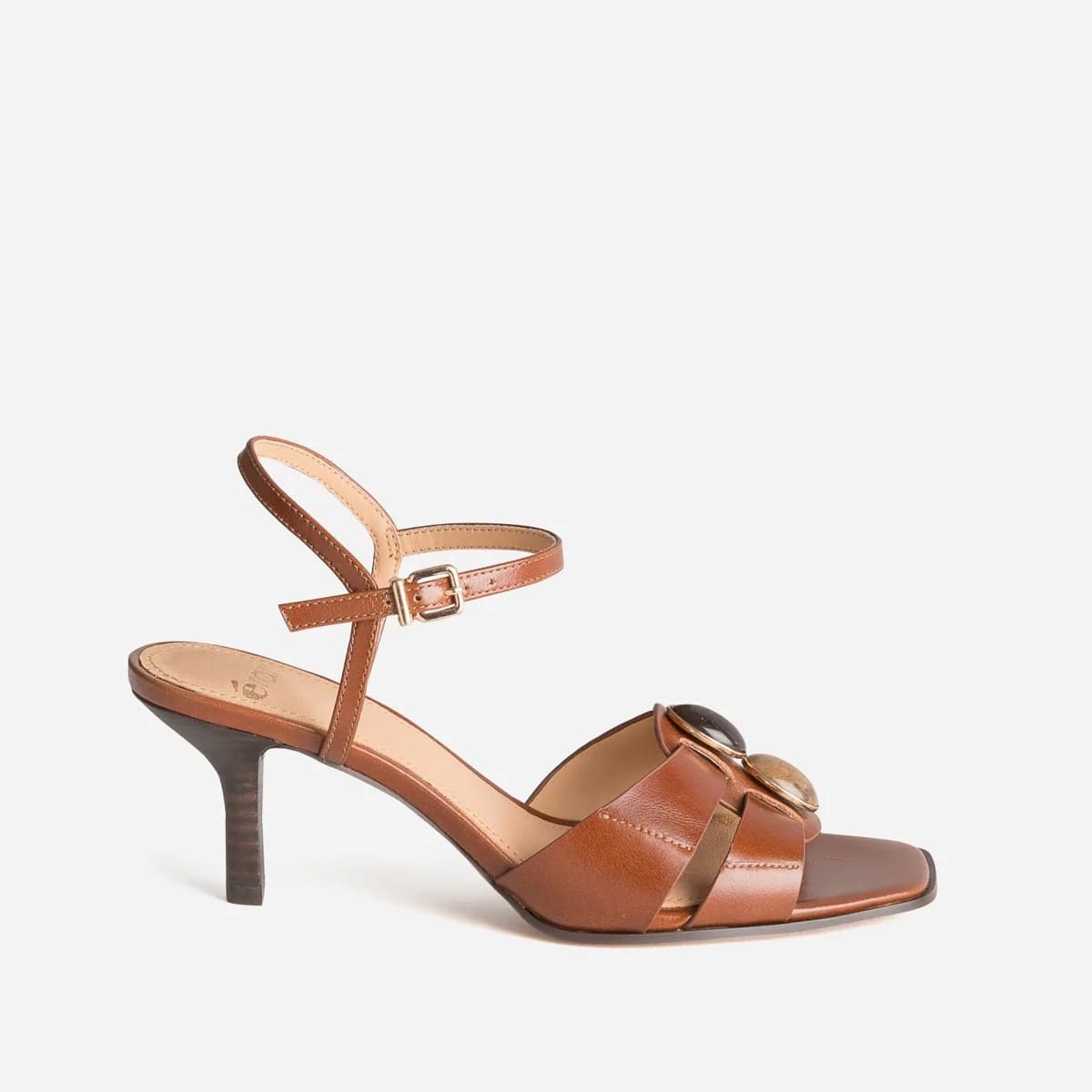 Sandale cognac cuir détail bijoux