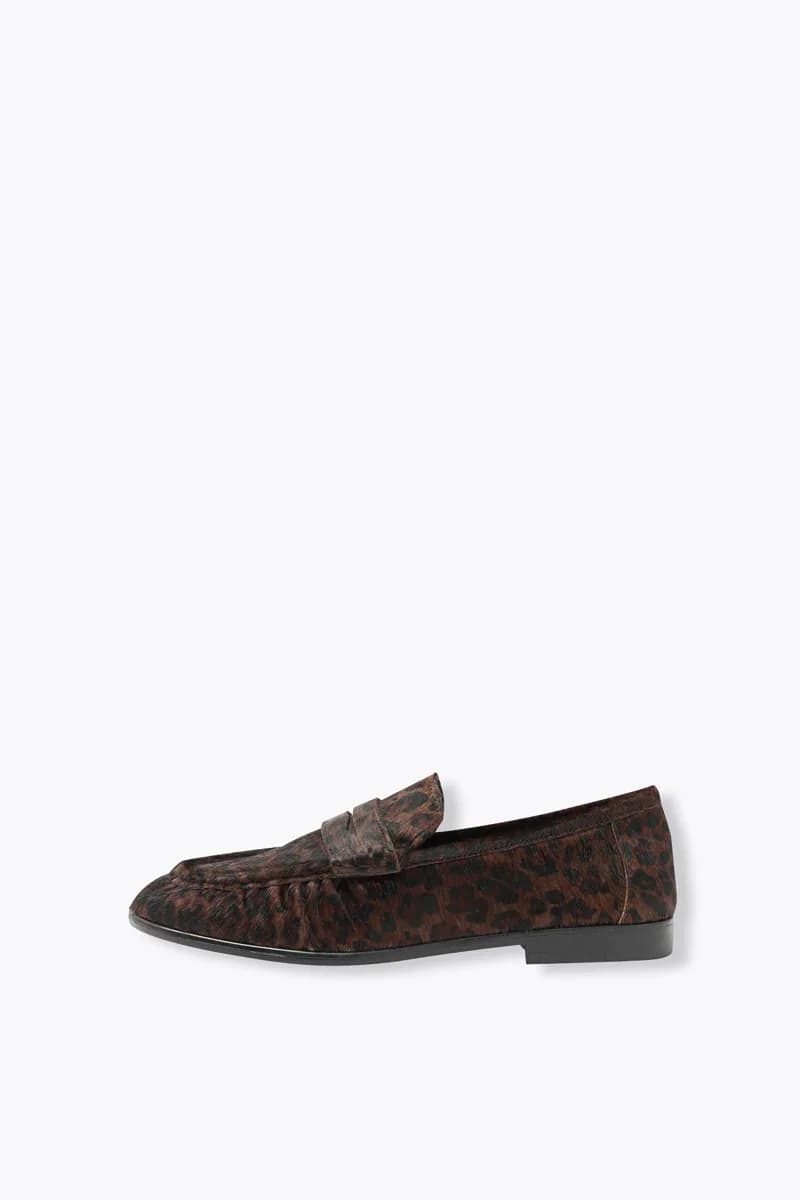 Mocassins léopard en cuir