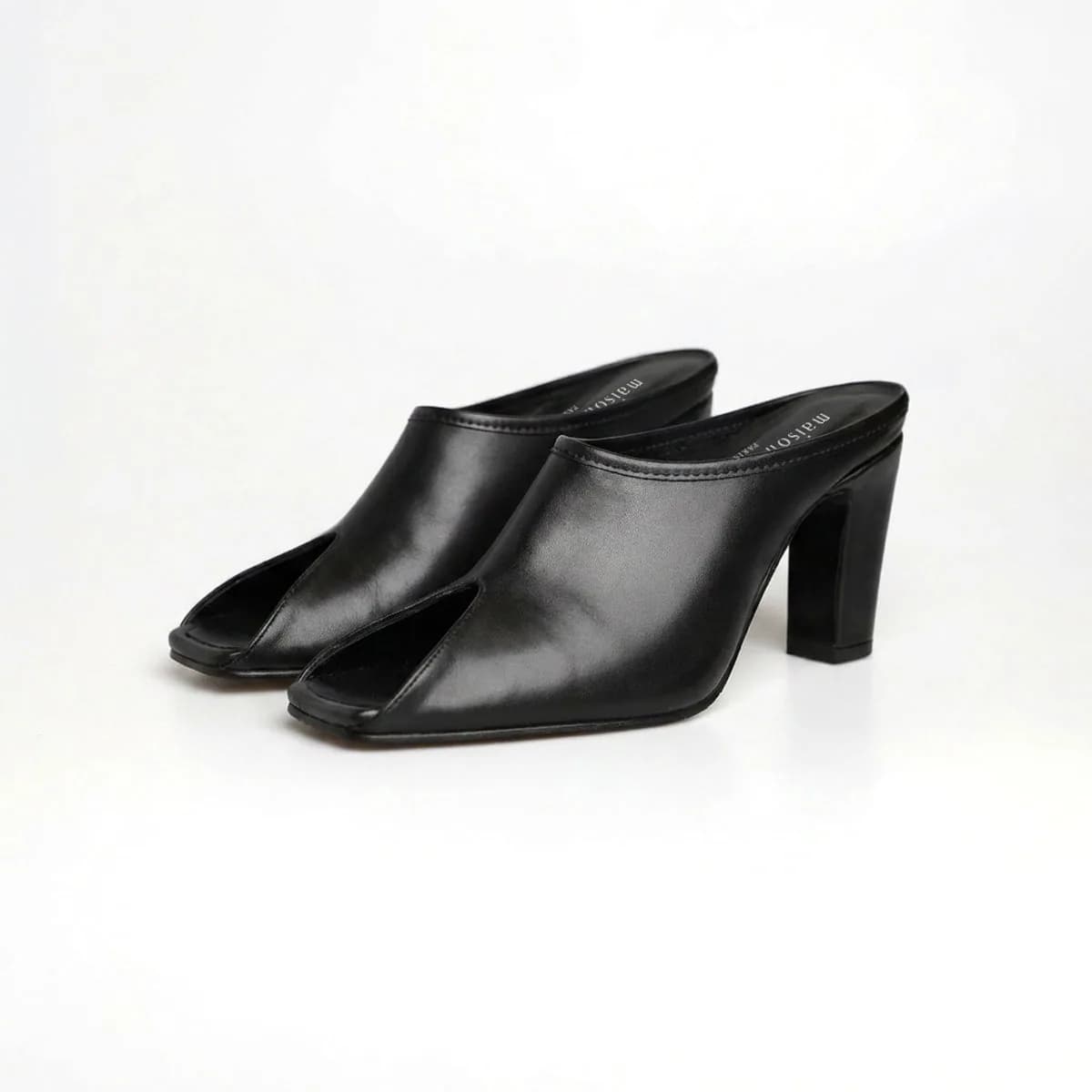 Mule Zenaia Noir