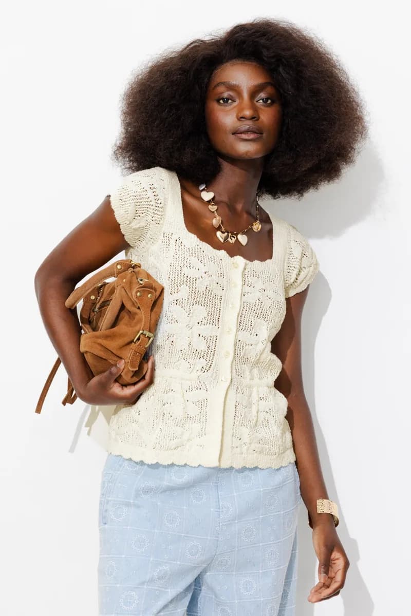 Cardigan en maille dentelle