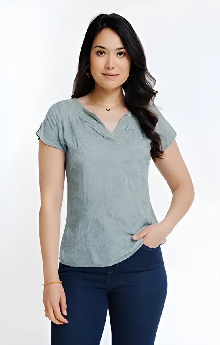 Tee-shirt avec plumetis brodés – Kaki Clair