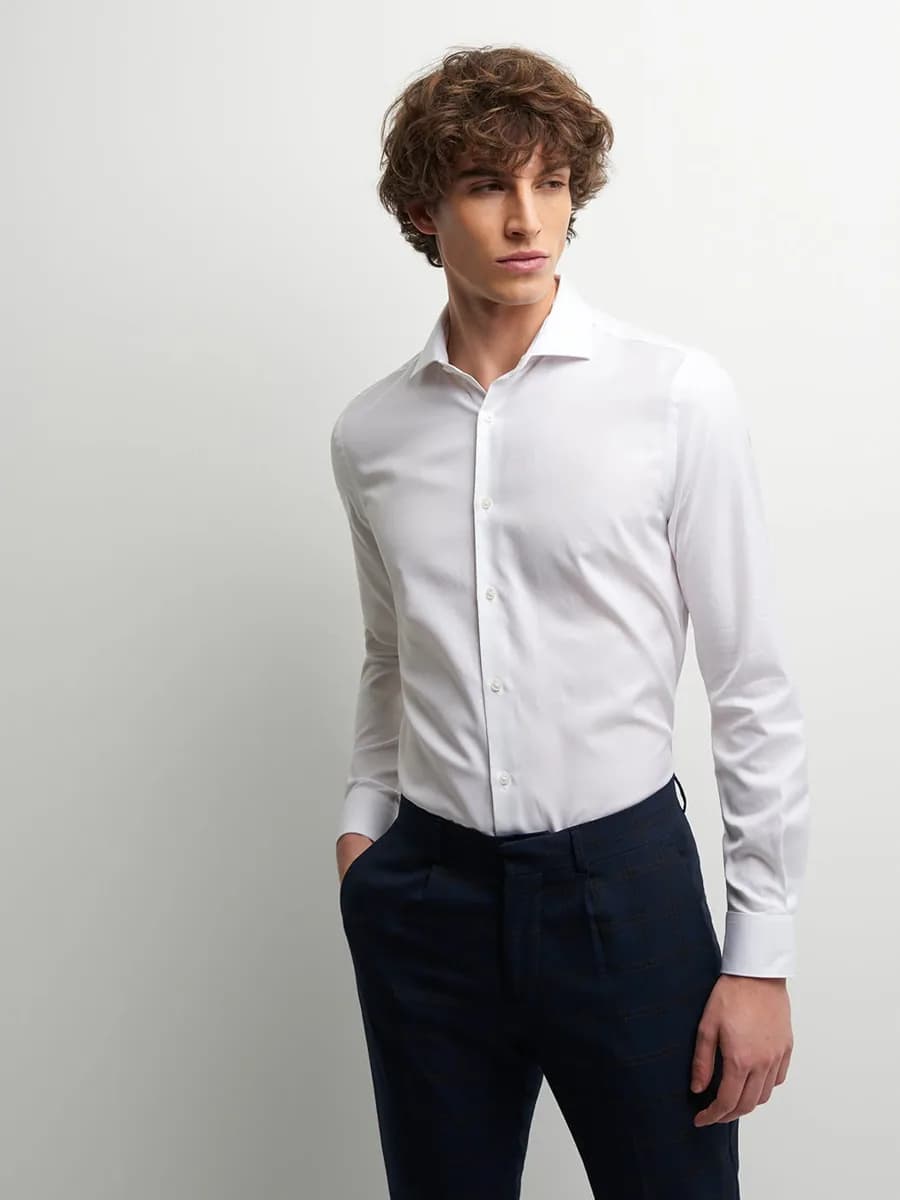 Chemise slim unie Induo