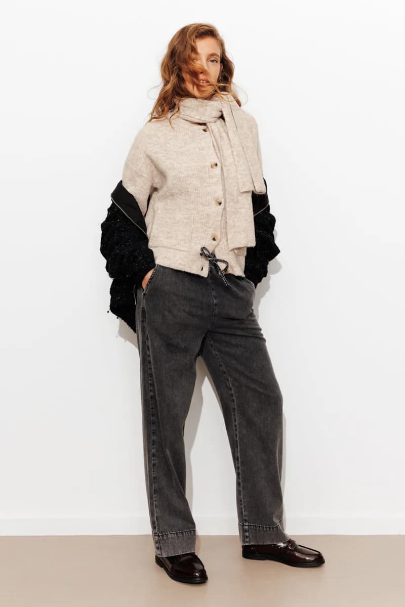 Gilet avec écharpe intégrée