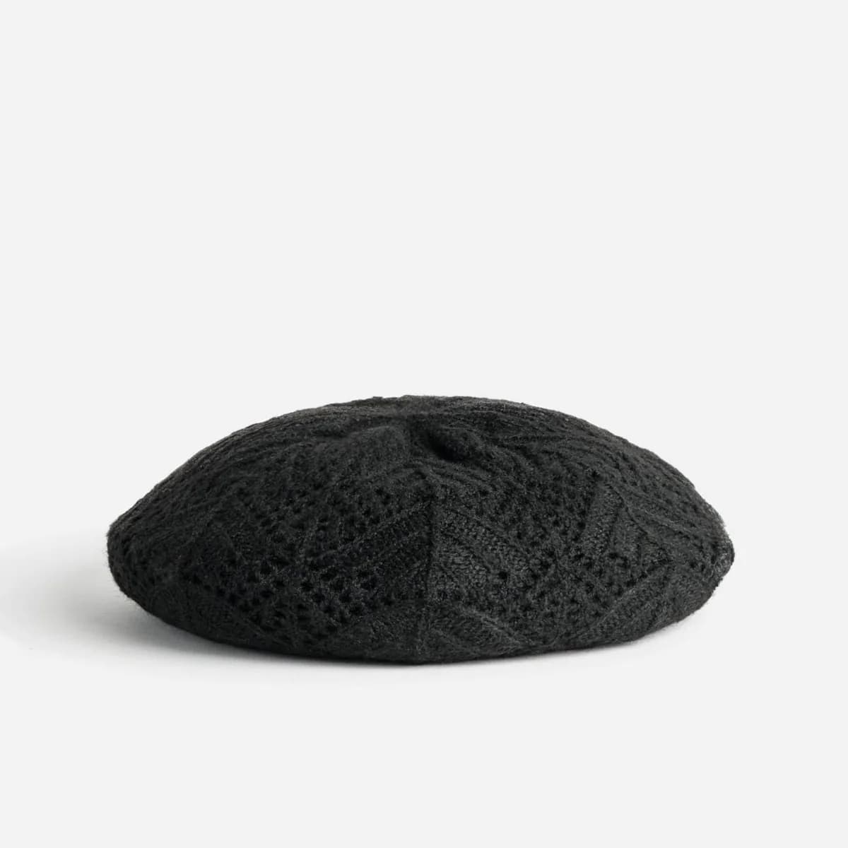 Béret noir tricot relief fantaisie