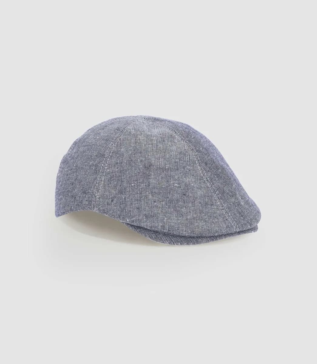 Béret bleu ciel