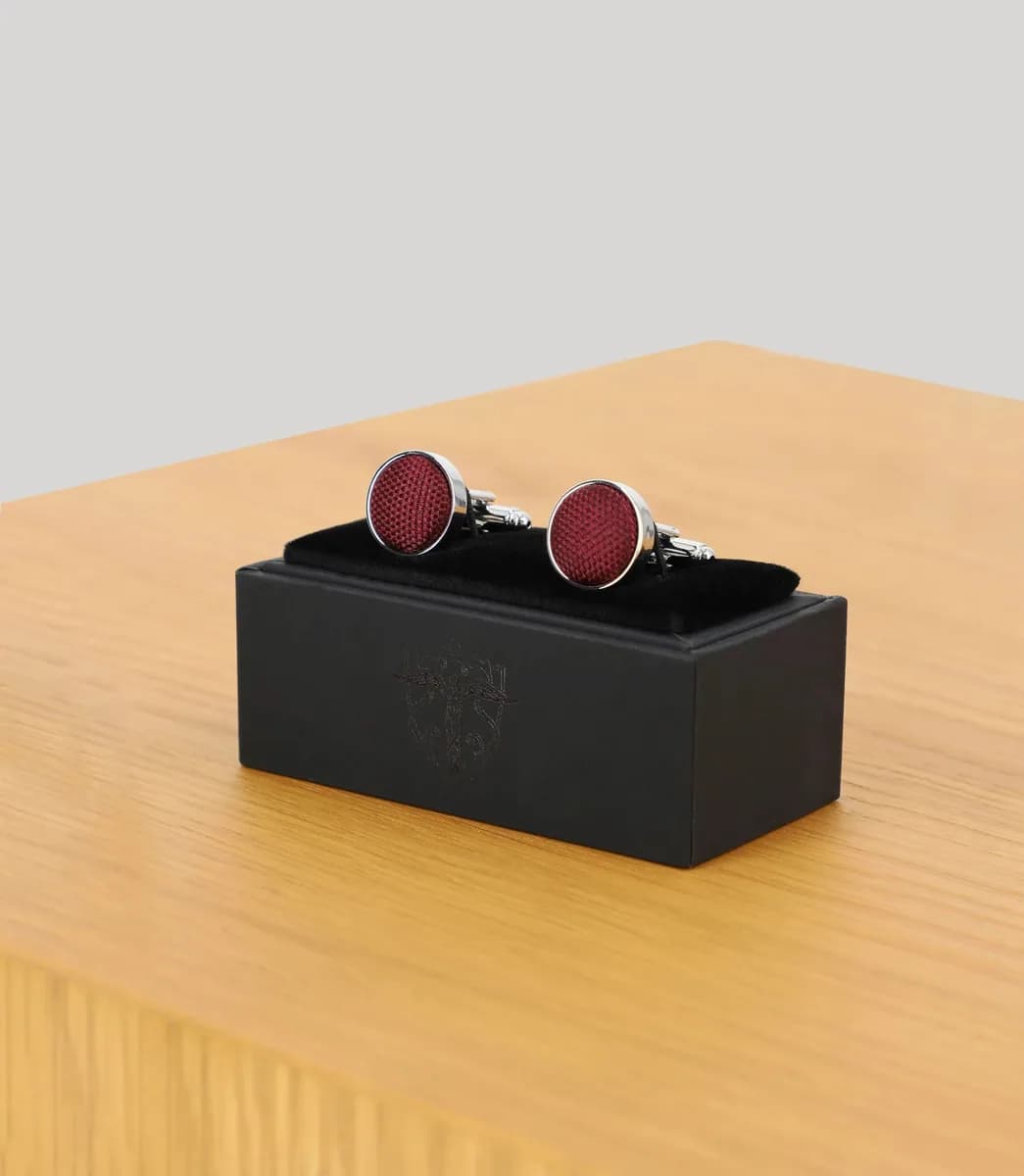 Boutons de manchette bordeaux