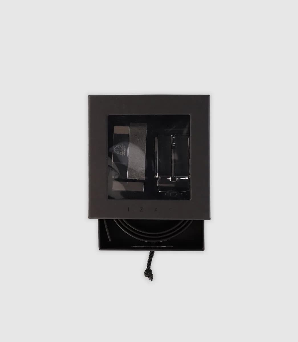 Coffret ceinture avec plaque en métal noire