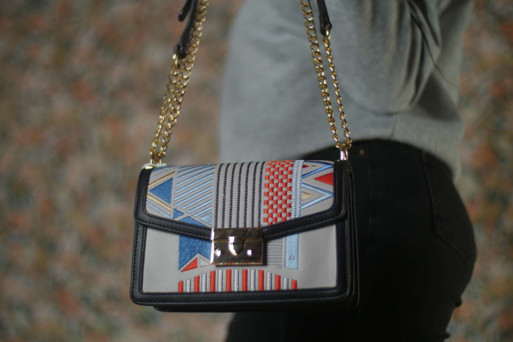 24p-5950 L.GREY BLACK
